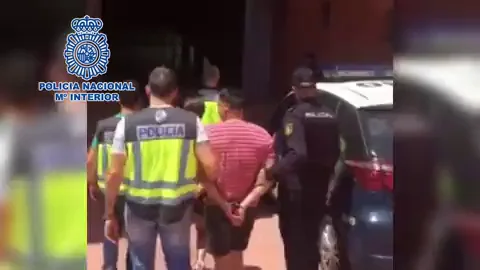 Cae en Elche una red que captaba mujeres en Brasil para obligarlas en España a ejercer la prostitución Cae en Elche una red que captaba mujeres en Brasil para obligarlas en España a ejercer la prostitución
