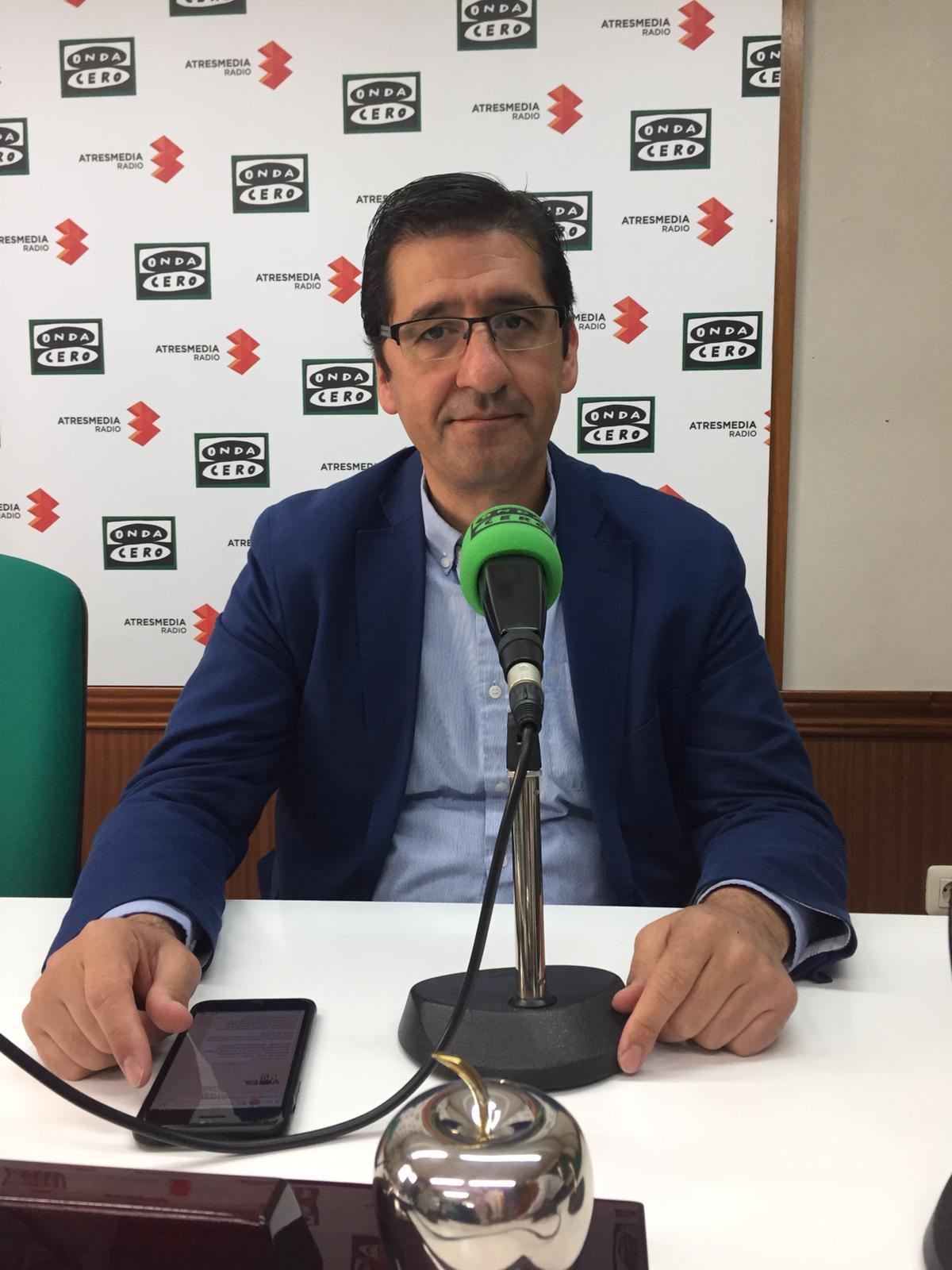 Caballero: "El PSOE debe ser capaz de pactar con partidos de diferentes direcciones" Caballero: "El PSOE debe ser capaz de pactar con partidos de diferentes direcciones"