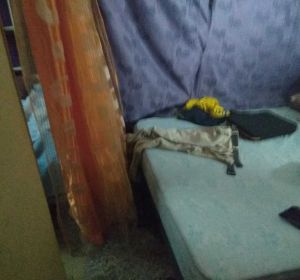 Una de las habitaciones del 'hostal patera' de Usera Una de las habitaciones del 'hostal patera' de Usera