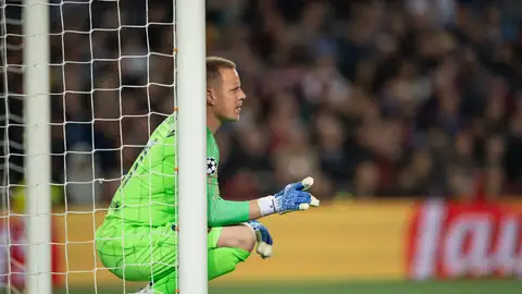 laSexta Deportes (22-05-19) Ter Stegen, baja para la final de la Copa del Rey por molestias en su rodilla derecha laSexta Deportes (22-05-19) Ter Stegen, baja para la final de la Copa del Rey por molestias en su rodilla derecha