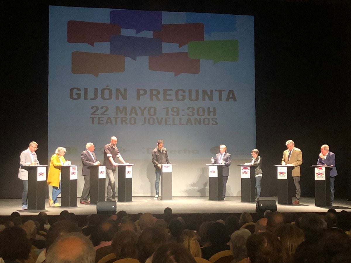 Más de Uno Gijón 23/05/2019 con Ana Fierro Más de Uno Gijón 23/05/2019 con Ana Fierro