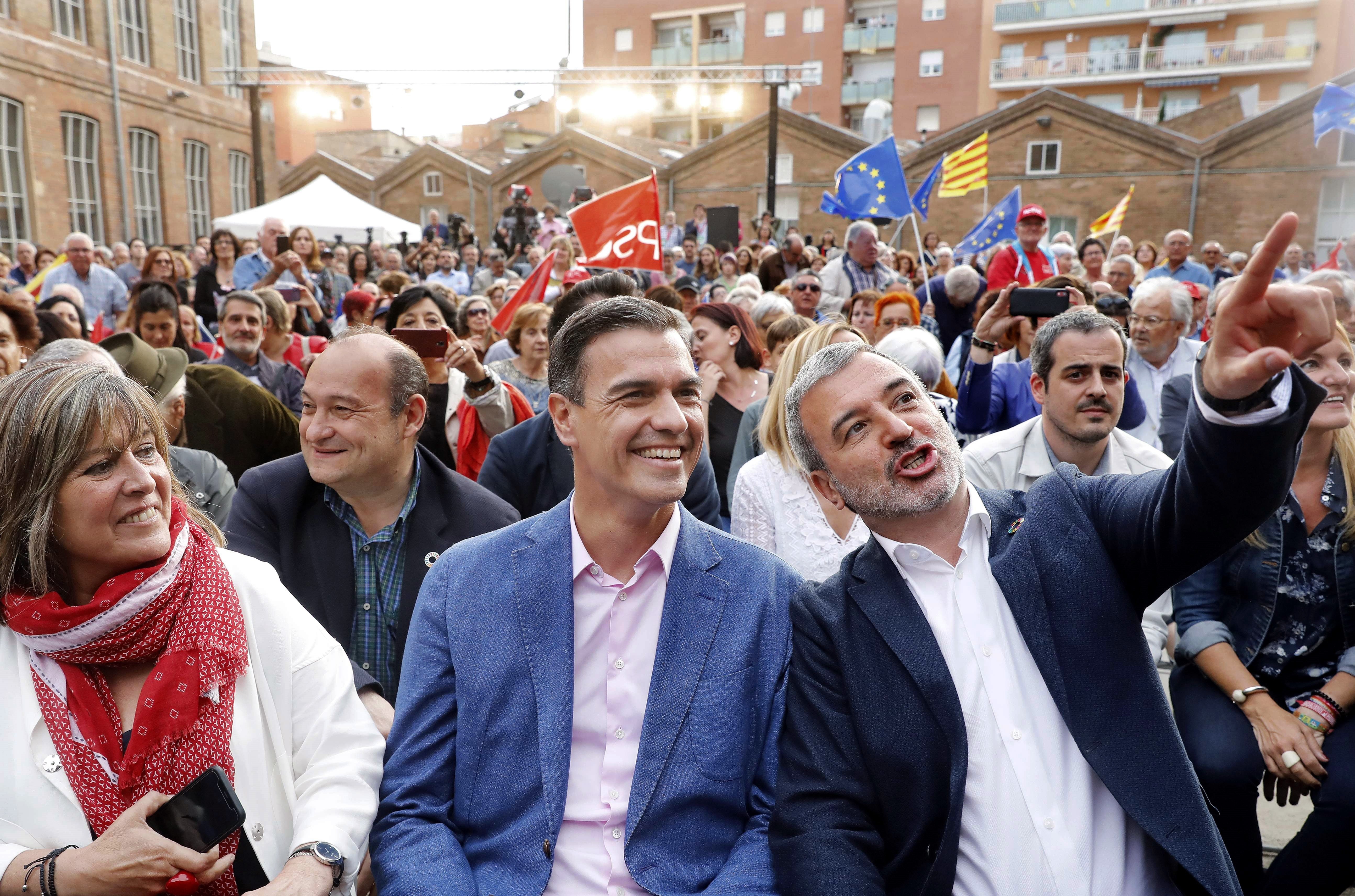 Sánchez, en Barcelona: "Nosotros no vamos a dar lecciones de quién es un buen o mal catalán" Sánchez, en Barcelona: "Nosotros no vamos a dar lecciones de quién es un buen o mal catalán"