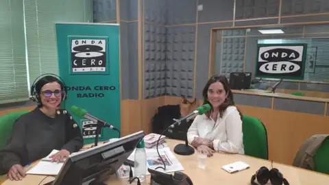 Lara Vivero e Inés Rey Lara Vivero e Inés Rey