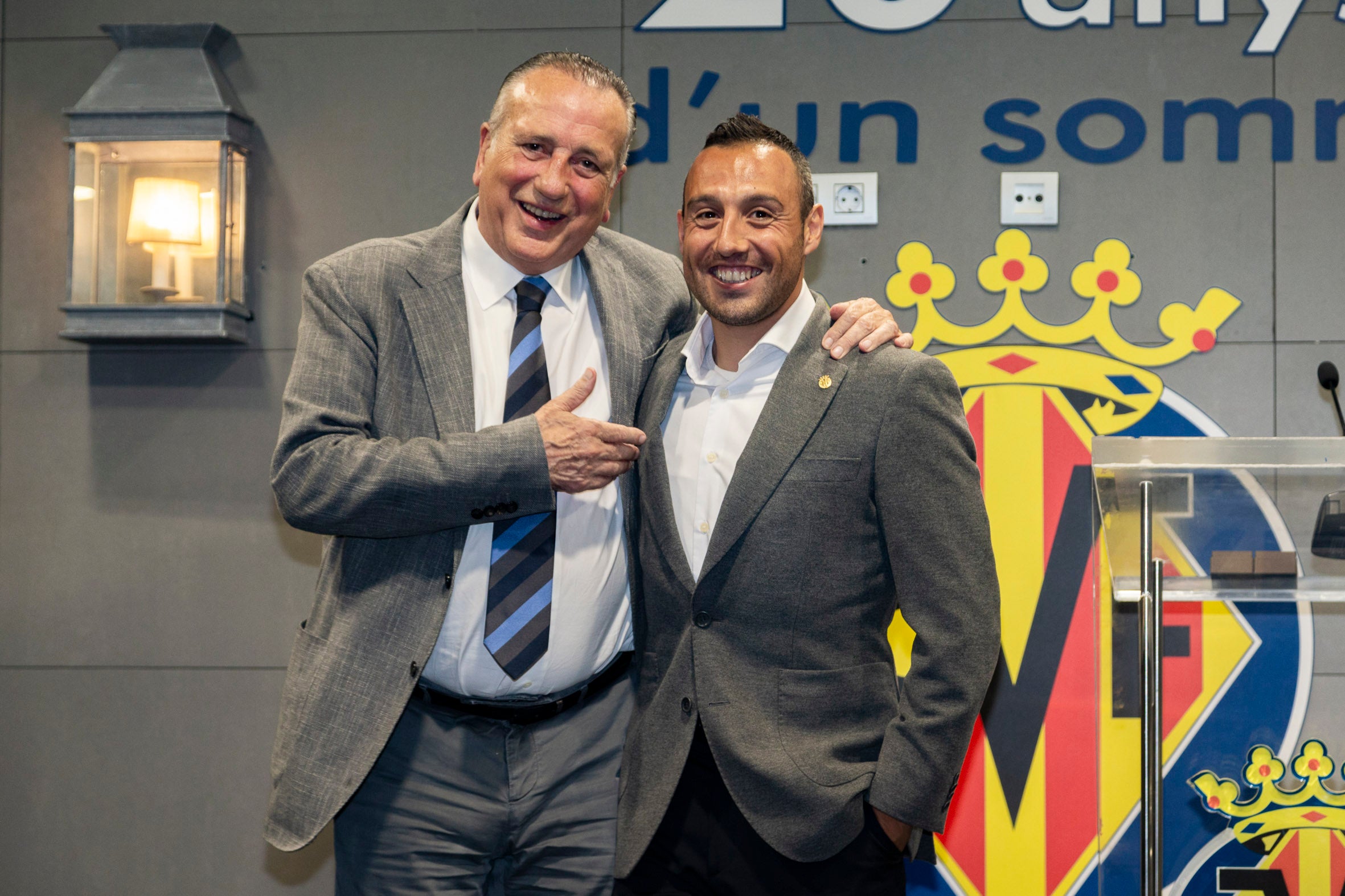 Cazorla abre la puerta a su continuidad Cazorla abre la puerta a su continuidad