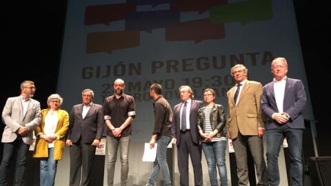 Teatro Jovellanos (Gij&oacute;n). Organizado por la FAV