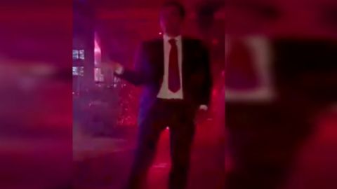 Ignacio Aguado bailando