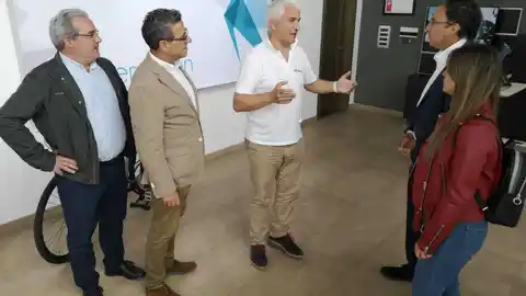 Partido Popular Palencia Visita instalaciones Ebike Motion