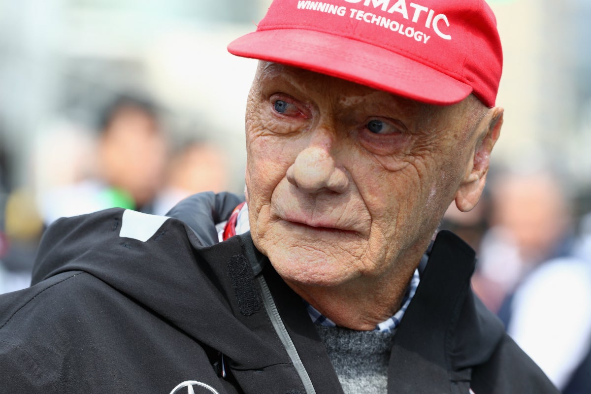 La curva 1 de la pista de Spielberg cambia de nombre por el de Niki Lauda La curva 1 de la pista de Spielberg cambia de nombre por el de Niki Lauda
