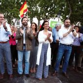 Los candidatos de VOX despiden la campaña en Madrid. 