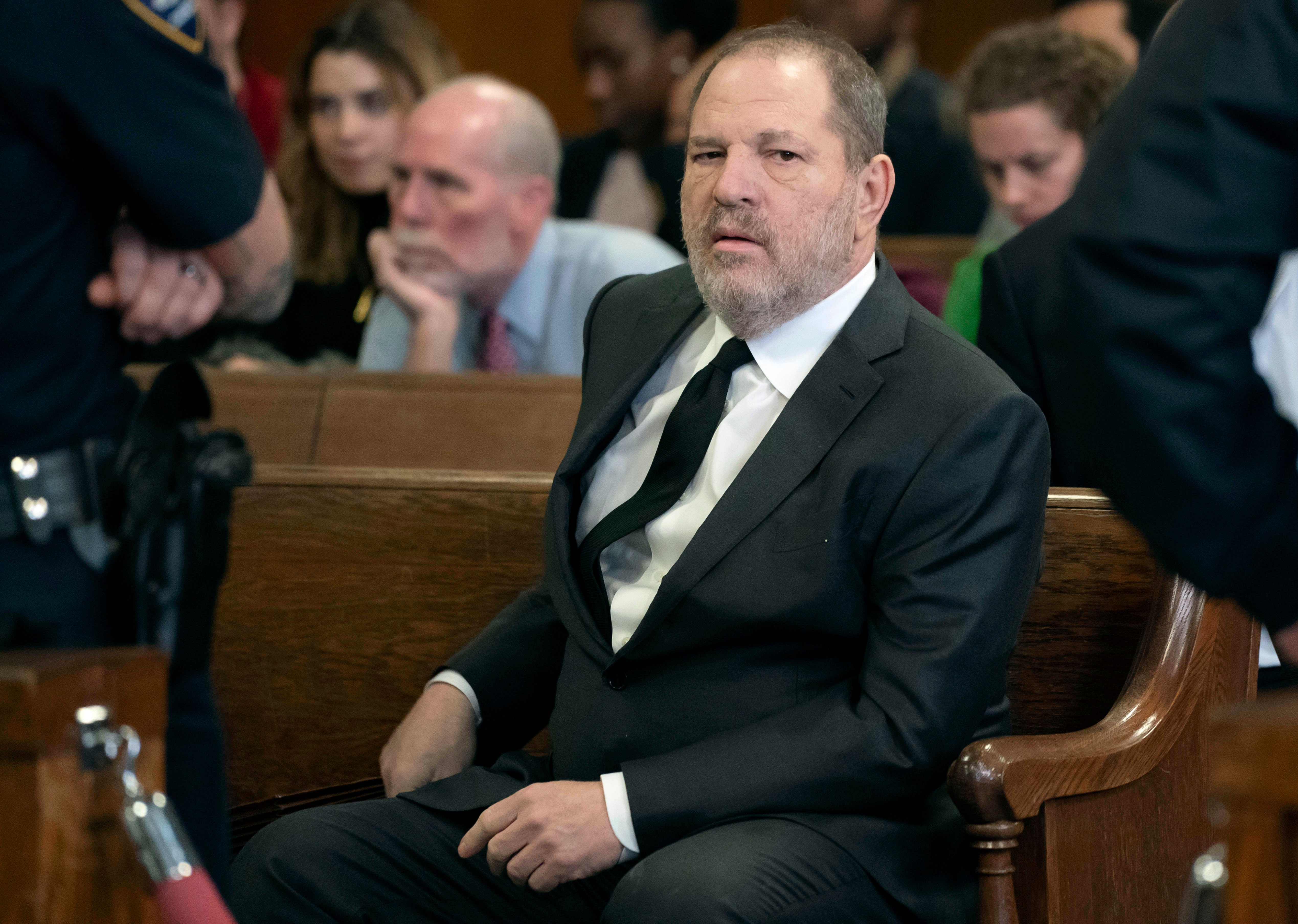 Weinstein alcanza un acuerdo por 44 millones de dólares para cerrar las demandas presentadas contra él Weinstein alcanza un acuerdo por 44 millones de dólares para cerrar las demandas presentadas contra él