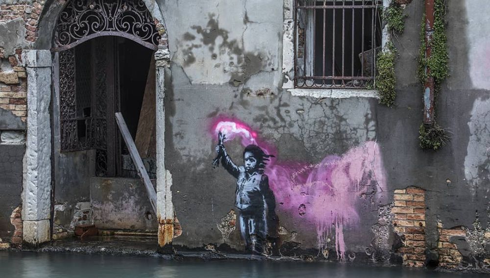 El dibujo de un niño inmigrante en Venecia de Banksy