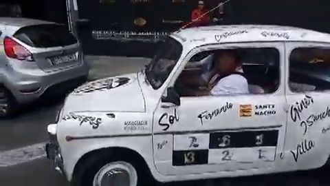 A la final de la Copa del Rey en un 600 'tuneado'