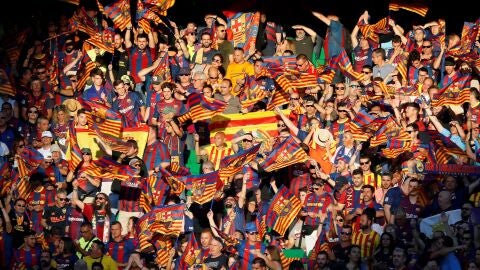 La afici&oacute;n durante la final de la Copa del Rey en el Benito Villamar&iacute;n 