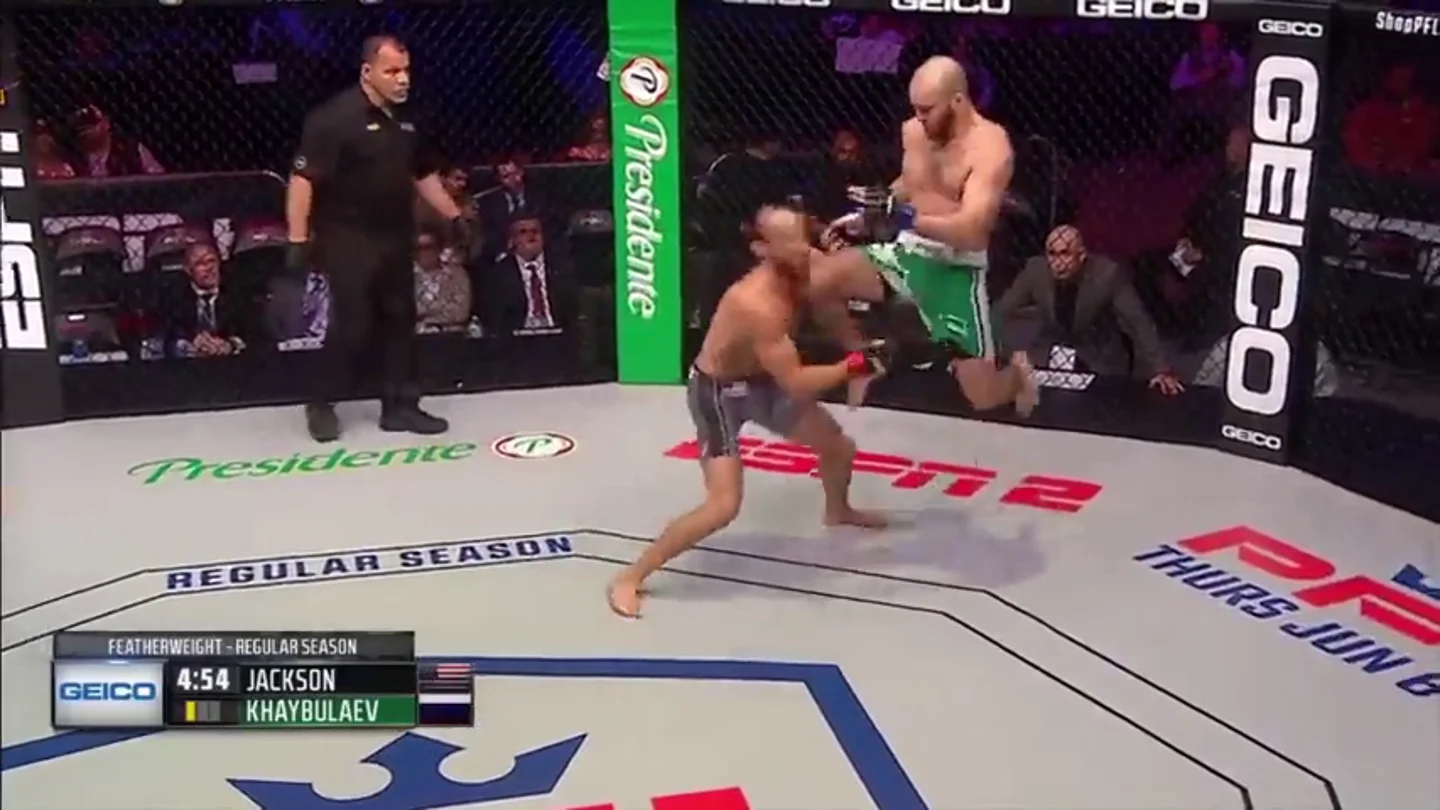 El letal rodillazo a los diez segundos de combate que ya es historia de la MMA El letal rodillazo a los diez segundos de combate que ya es historia de la MMA