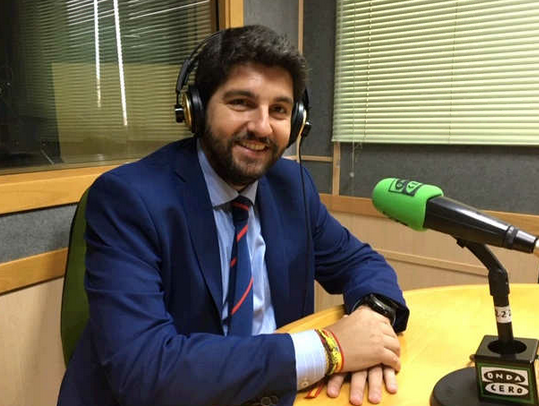 Fernando López Miras: "vienen nubarrones y por desgracia no traen agua" en referencia al trasvase cero Fernando López Miras: "vienen nubarrones y por desgracia no traen agua" en referencia al trasvase cero