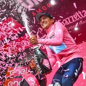 Carapaz, con la 'maglia' rosa Carapaz, con la 'maglia' rosa
