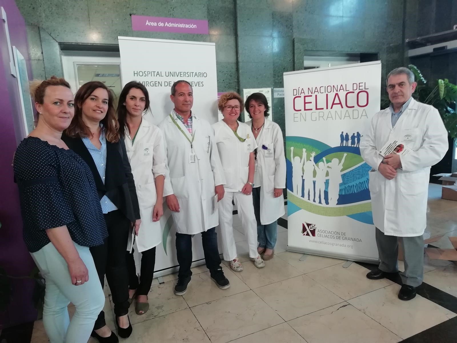 Pacientes del Hospital Virgen de las Nieves degustan un almuerzo sin gluten Pacientes del Hospital Virgen de las Nieves degustan un almuerzo sin gluten