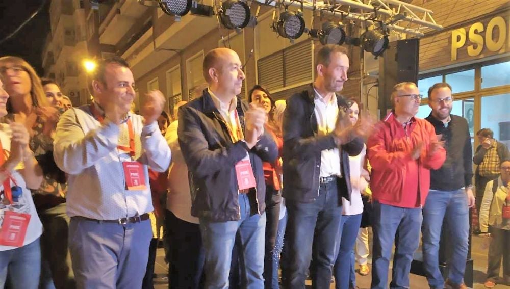 Carlos González repite como alcalde del PSOE de Elche.