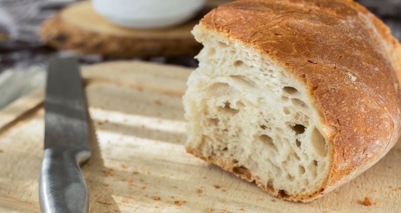 Entre el 17 y el 90% de los pacientes celíacos no siguen una dieta sin gluten Entre el 17 y el 90% de los pacientes celíacos no siguen una dieta sin gluten