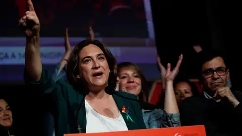 Ada Colau ante los medios Ada Colau ante los medios