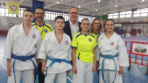 El Club Karate Do Shotokan Chazarra logró un oro y tres bronces en la primera jornada de la Liga Autonómica de karate. KARATE