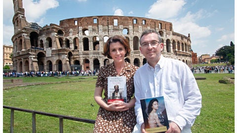 Ayanta Barilli y Santiago Posteguillo en Roma