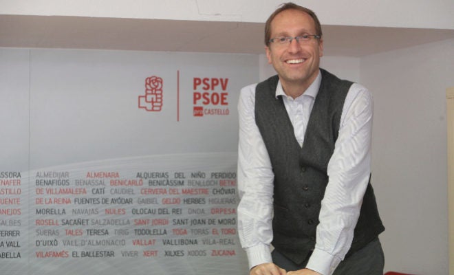 El PSPV pide la expulsión inmediata de Robles Collell "por sus amenazas e insultos en las redes sociales" El PSPV pide la expulsión inmediata de Robles Collell "por sus amenazas e insultos en las redes sociales"
