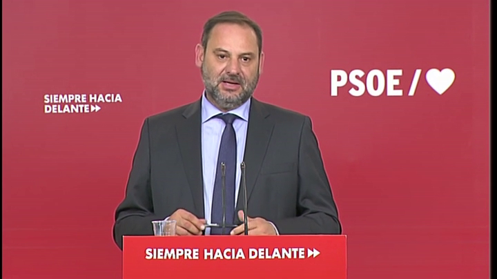 El PSOE pide a Ciudadanos que se ciña en la negociación a asuntos regionales El PSOE pide a Ciudadanos que se ciña en la negociación a asuntos regionales