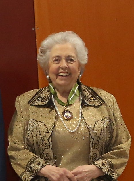 María Dolores Cabezudo, Hija adoptiva de Castilla la Mancha. María Dolores Cabezudo, Hija adoptiva de Castilla la Mancha.