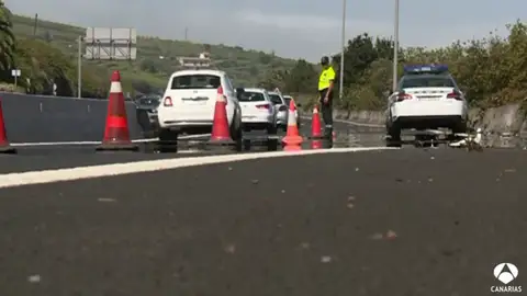 Investigan un atropello en cuya fuga tiene un accidente Investigan un atropello en cuya fuga tiene un accidente
