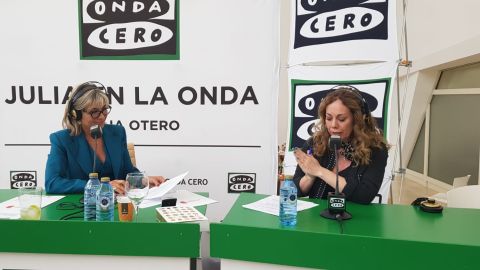 Julia Otero y Raquel Martos 
