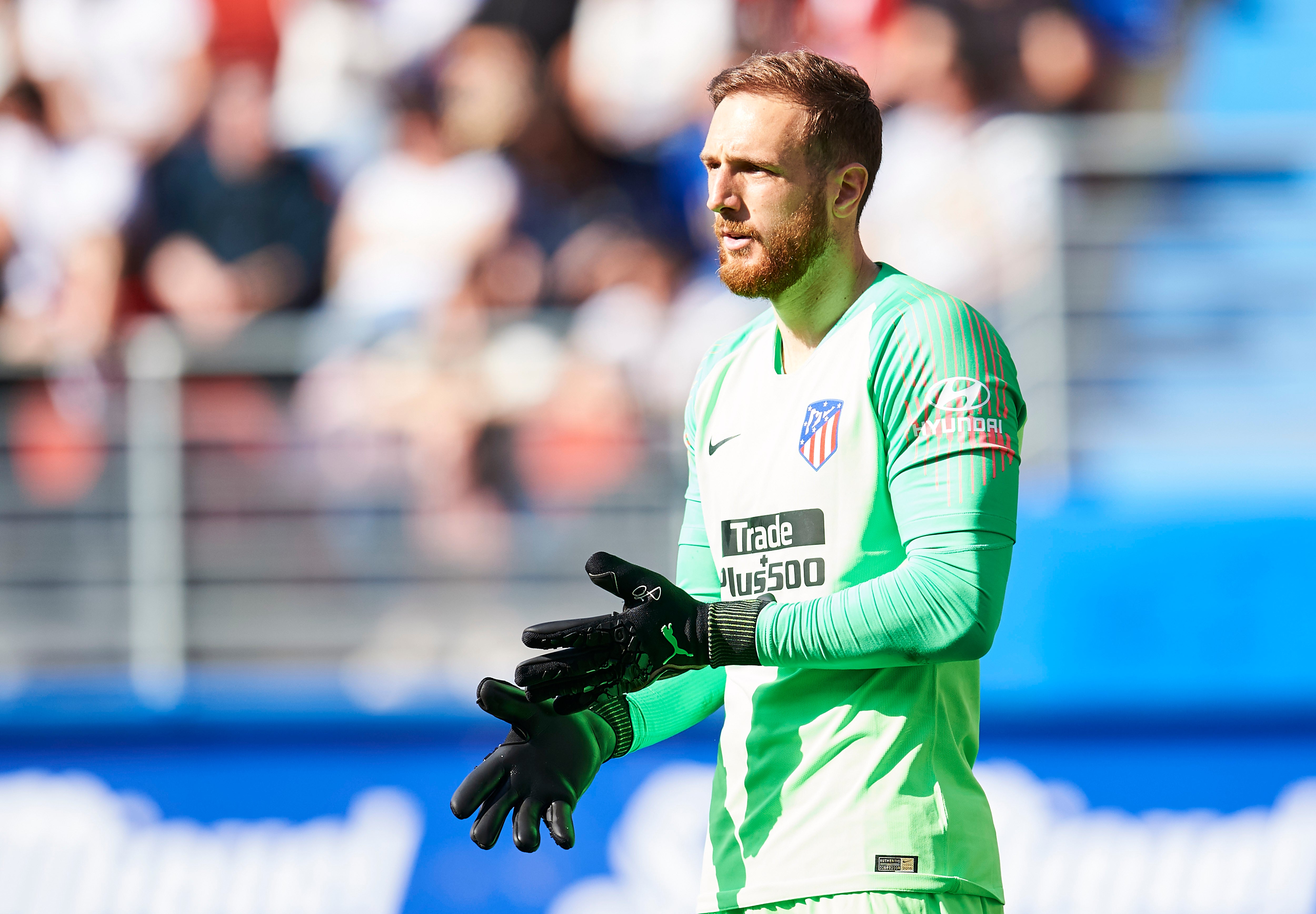 Oblak habla sobre su futuro: "Renové, pero un nuevo contrato no cambia nada" Oblak habla sobre su futuro: "Renové, pero un nuevo contrato no cambia nada"