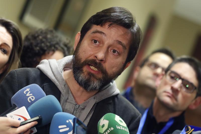 Rafa Mayoral: "Da igual que Echenique juegue de defensa o mediocentro, nadie le quitará la titularidad" Rafa Mayoral: "Da igual que Echenique juegue de defensa o mediocentro, nadie le quitará la titularidad"