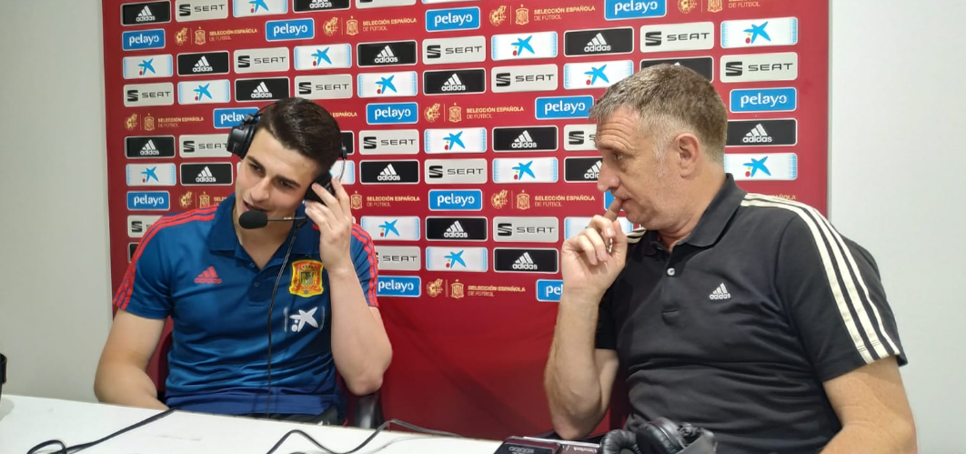 Kepa Arrizabalaga: "Hazard es el mejor de la Premier y está capacitado para jugar en cualquier equipo del mundo" Kepa Arrizabalaga: "Hazard es el mejor de la Premier y está capacitado para jugar en cualquier equipo del mundo"