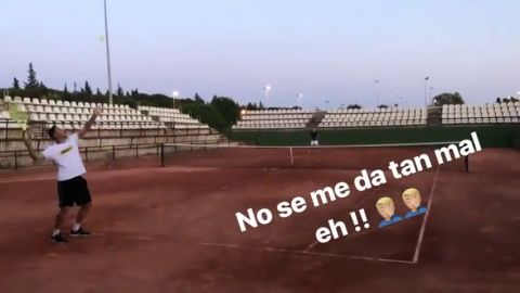 Joaqu&iacute;n s&iacute; que sabe coger una raqueta de tenis: "&iexcl;No se me da tan mal!"