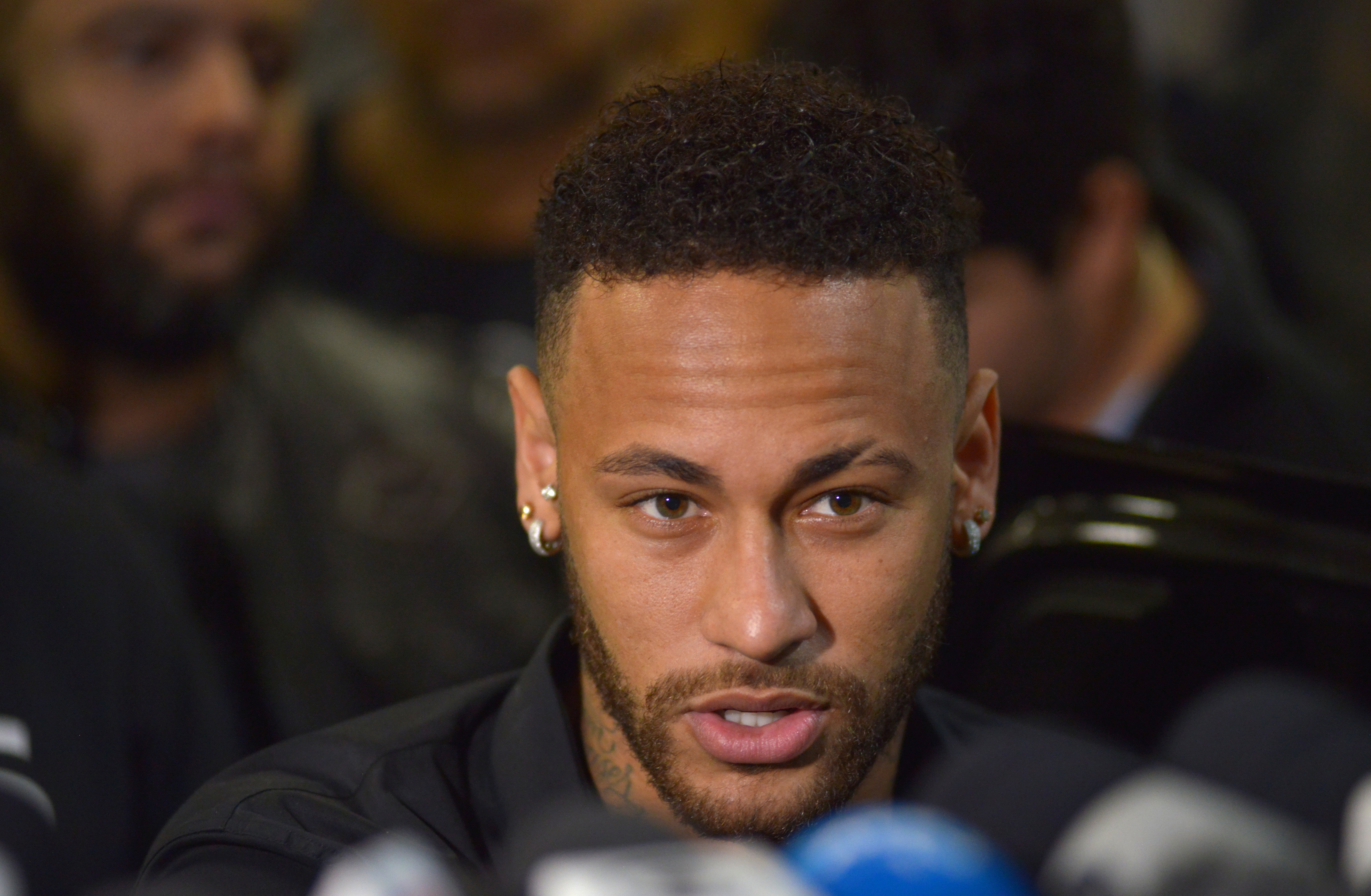 El abogado de la mujer que acusa a Neymar denuncia amenazas: "Le han dicho que no durará mucho" El abogado de la mujer que acusa a Neymar denuncia amenazas: "Le han dicho que no durará mucho"