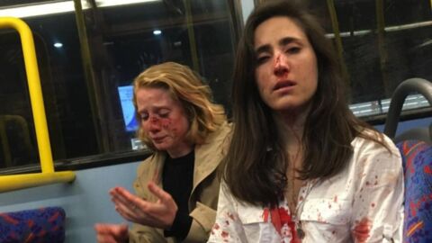 Las dos j&oacute;venes agredidas en un autob&uacute;s de Londres