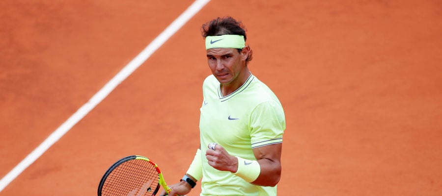 Rafa Nadal celebra un punto contra Federer Rafa Nadal celebra un punto contra Federer