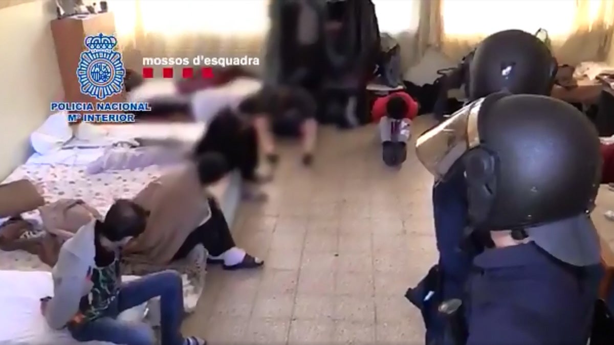 Desarticulada en Barcelona una de las organizaciones criminales más activas especializada en robos con fuerza en domicilios Desarticulada en Barcelona una de las organizaciones criminales más activas especializada en robos con fuerza en domicilios