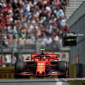 Leclerc rueda por el circuito de Canadá