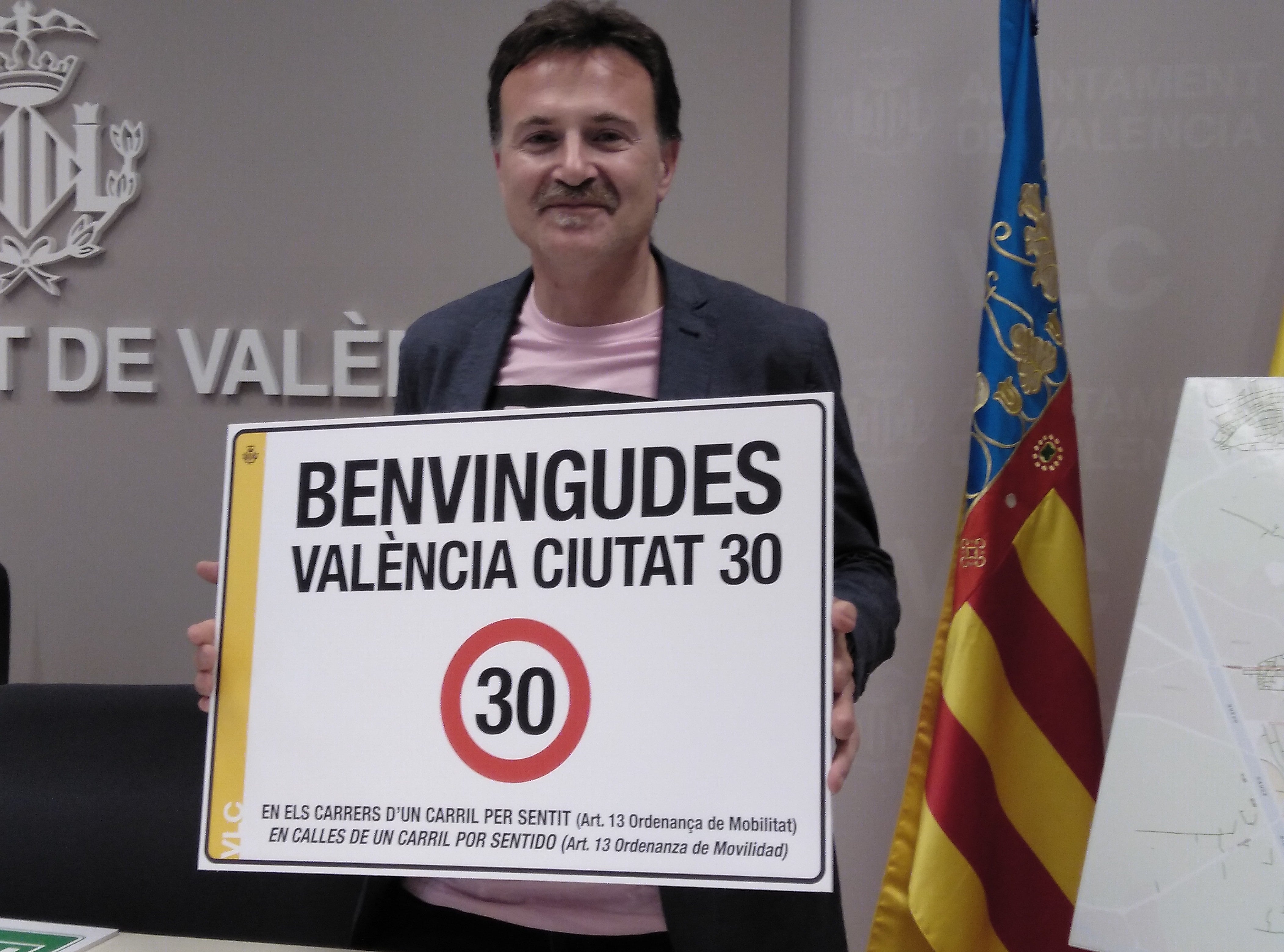 Grezzi exige la ayuda del Estado para cubrir las pérdidas por el coronavirus en la EMT Grezzi exige la ayuda del Estado para cubrir las pérdidas por el coronavirus en la EMT