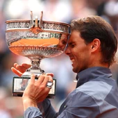 Rafa Nadal levanta el título de Roland Garros 2019 Rafa Nadal levanta el título de Roland Garros 2019