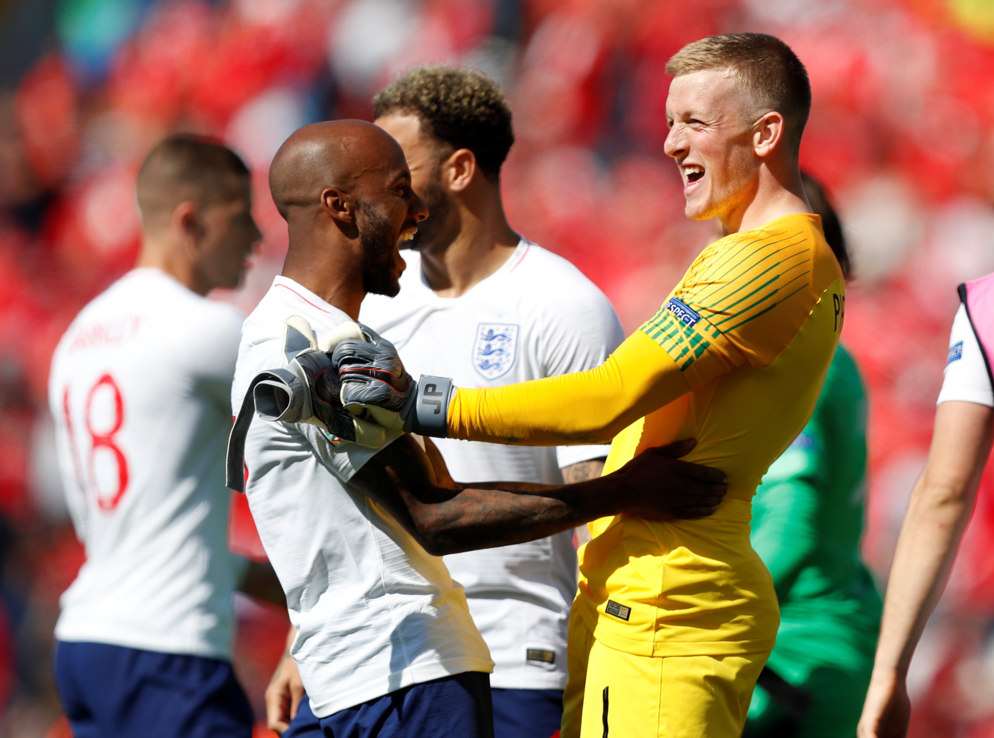 Inglaterra derrota a Suiza en los penaltis y logra el tercer puesto en la Nations League Inglaterra derrota a Suiza en los penaltis y logra el tercer puesto en la Nations League