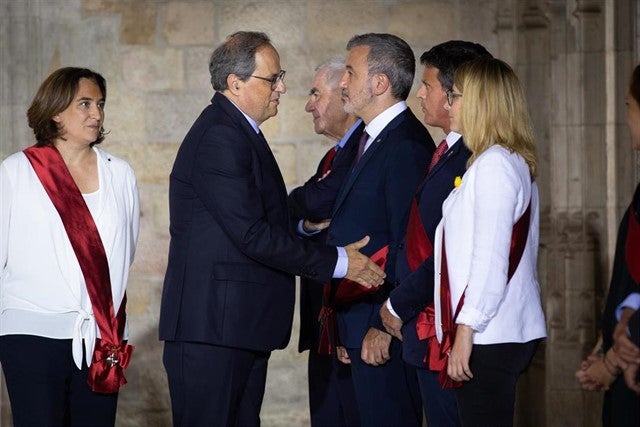 Manuel Valls niega el saludo a Torra y el PP planta al presidente de la Generalitat Manuel Valls niega el saludo a Torra y el PP planta al presidente de la Generalitat
