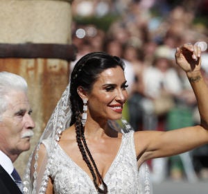 Pilar Rubio, con su traje de boda Pilar Rubio, con su traje de boda
