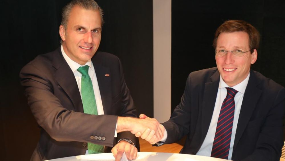 Ortega Smith y José Luis Martínez Almeida
