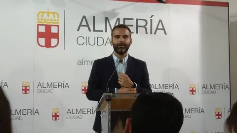 Ramón Fernández-Pacheco Ramón Fernández-Pacheco