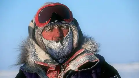 El español Curro Gan, en una foto a 47 grados bajo cero. El español Curro Gan, en una foto a 47 grados bajo cero.