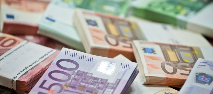 Dinero Dinero