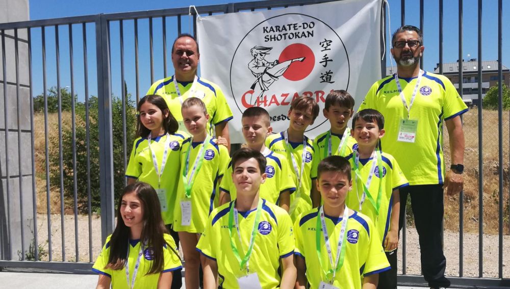 El Club Chazarra Elche estuvo presente el trofeo Hogueras de Alicante.